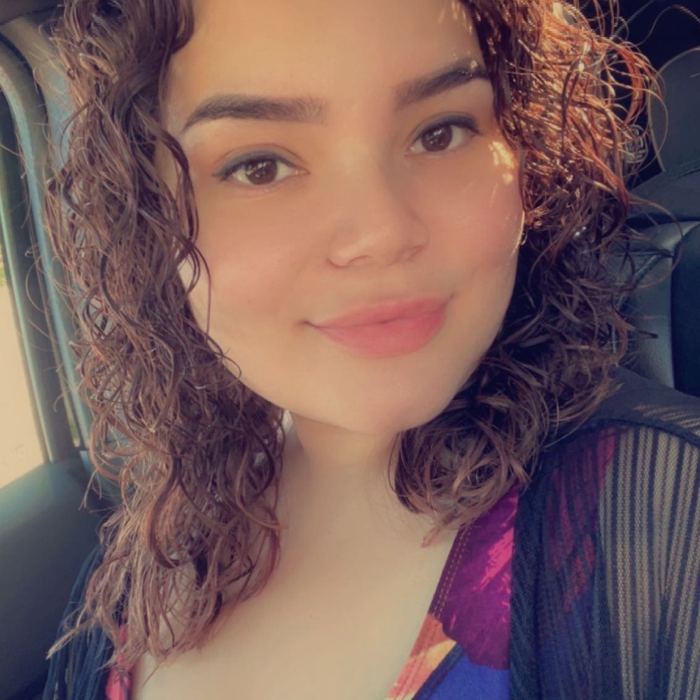 Meet your Posher, Yuli